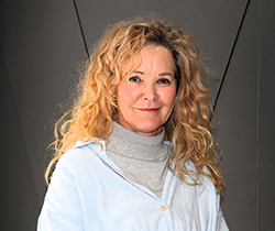 Ms Dawn Adams